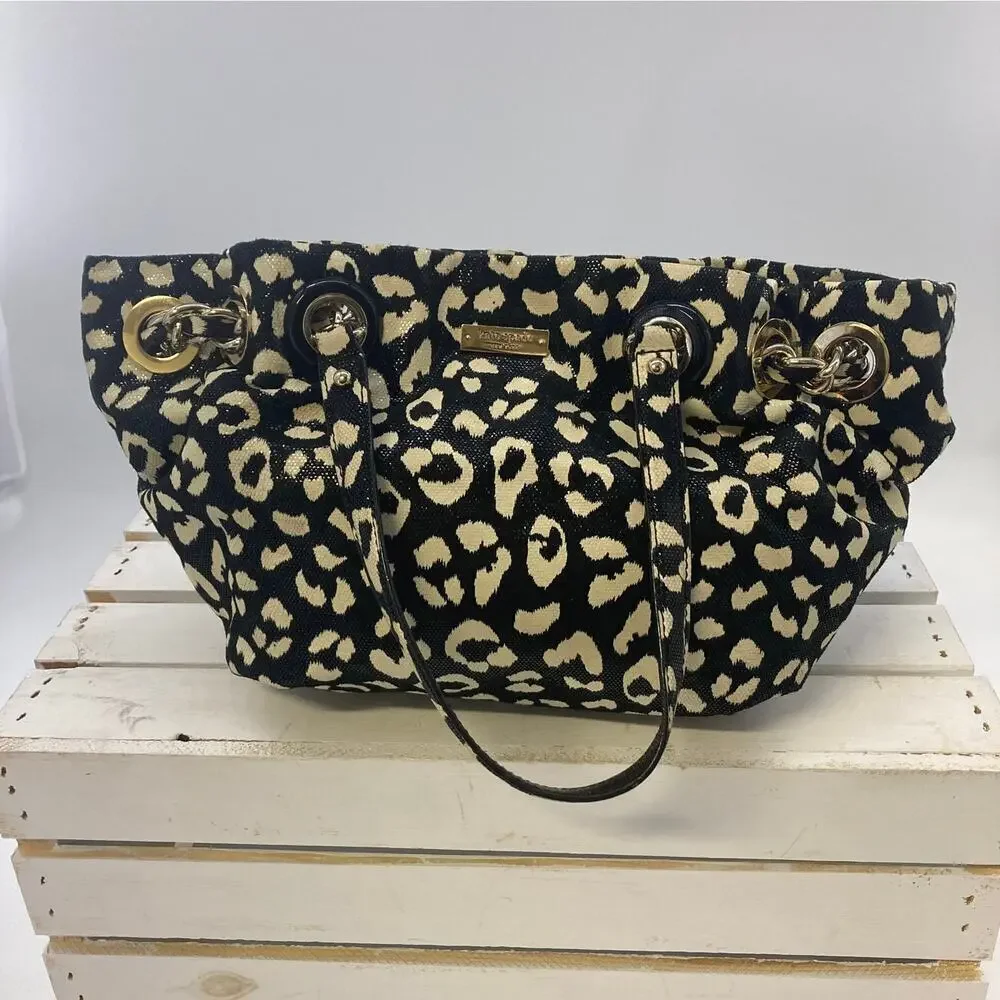 KATE SPADE BLACK AND CREAM ANIMAL PRINT SHOULDER BAG